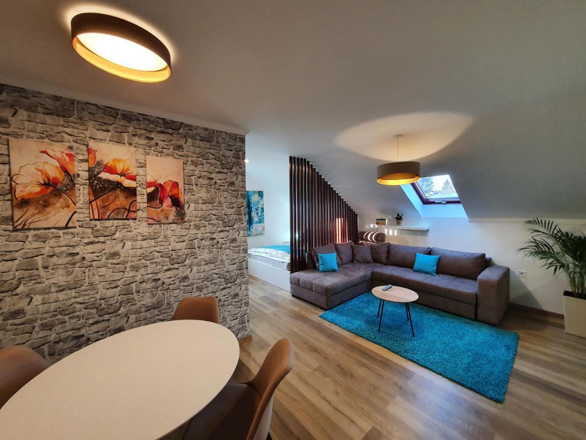 Reteskert Vendeghaz Es Apartman 벨러파트팔바 외부 사진