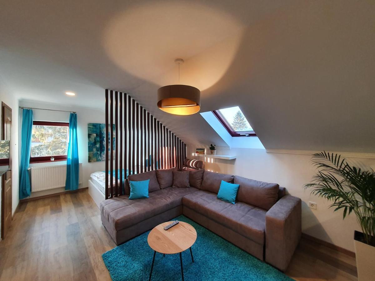 Reteskert Vendeghaz Es Apartman 벨러파트팔바 외부 사진