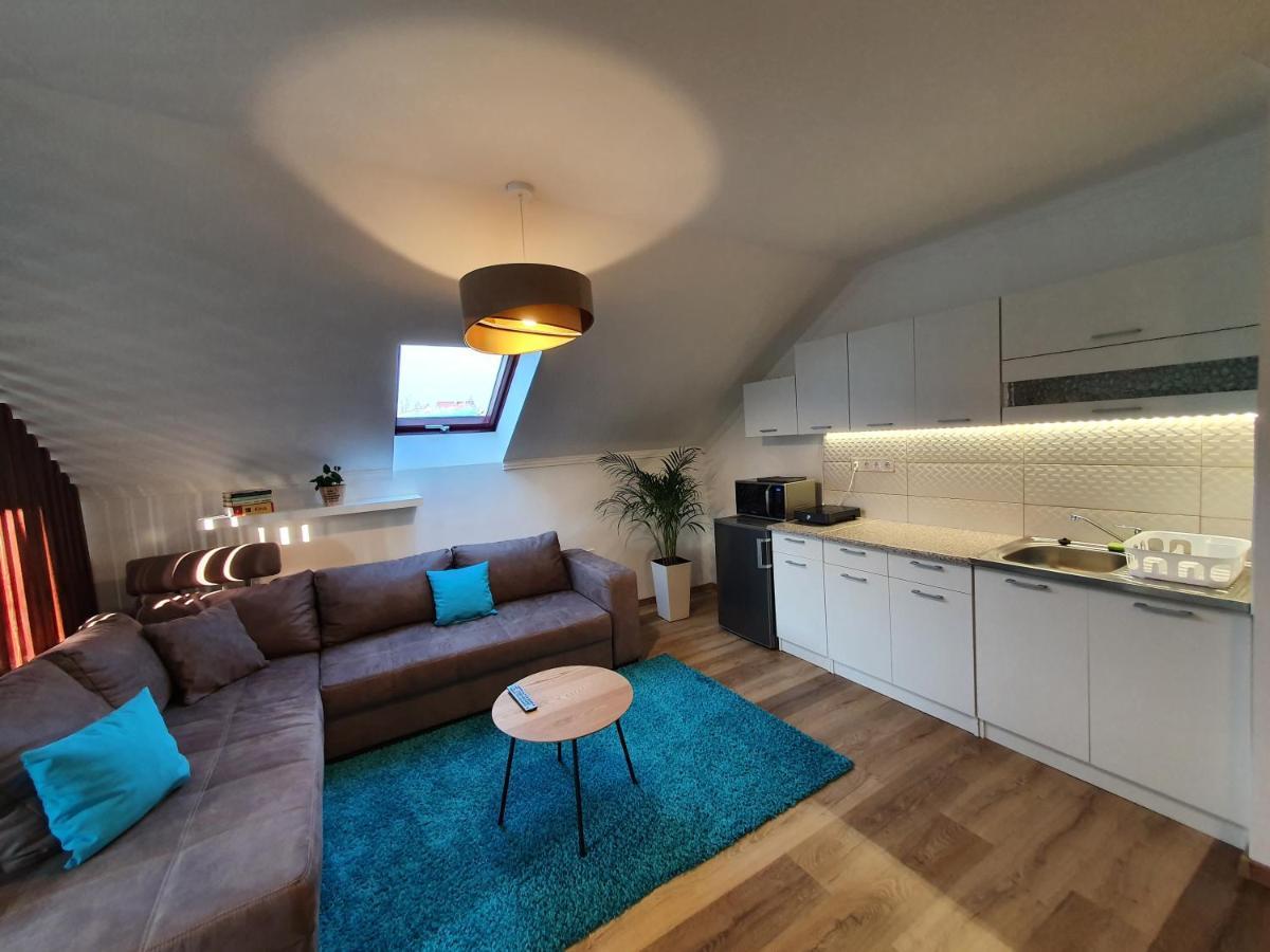 Reteskert Vendeghaz Es Apartman 벨러파트팔바 외부 사진
