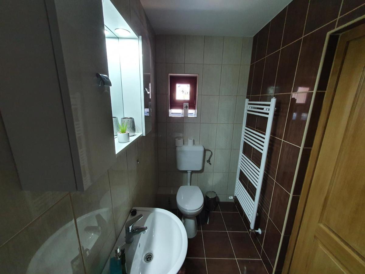 Reteskert Vendeghaz Es Apartman 벨러파트팔바 외부 사진